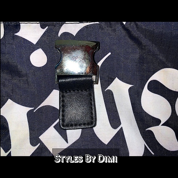 ✨L.A.M.B by Gwen Stefani Messenger Bag✨ - Picture 9 of 15